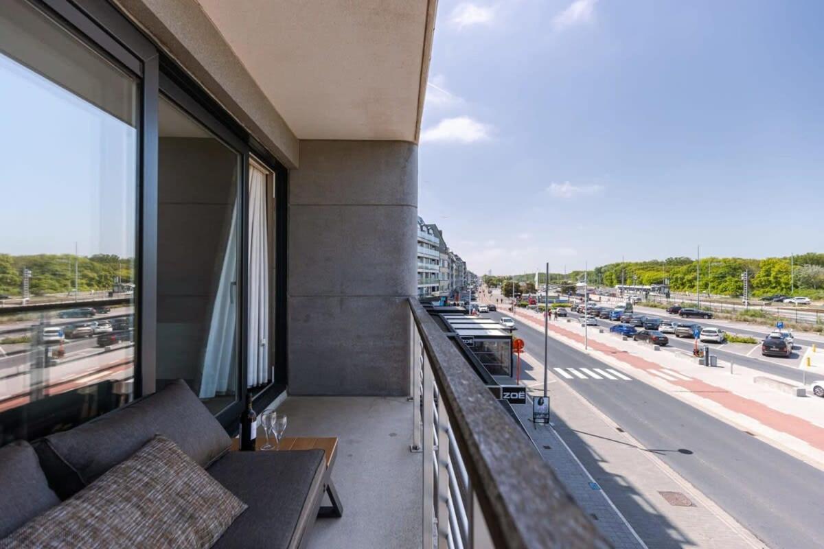 Huswell - Bright Apartment With Parking Near The Beach Bredene Buitenkant foto